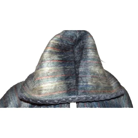 Alpacaloca Ecuadorian Alpaca Blend Cape Shawl Soft Plaid One Size Hooded Button - Picture 5 of 11